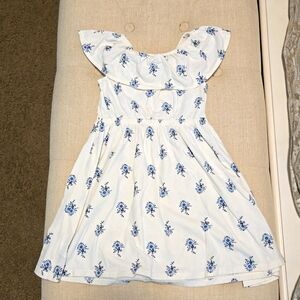 Cute girl's summer dress!